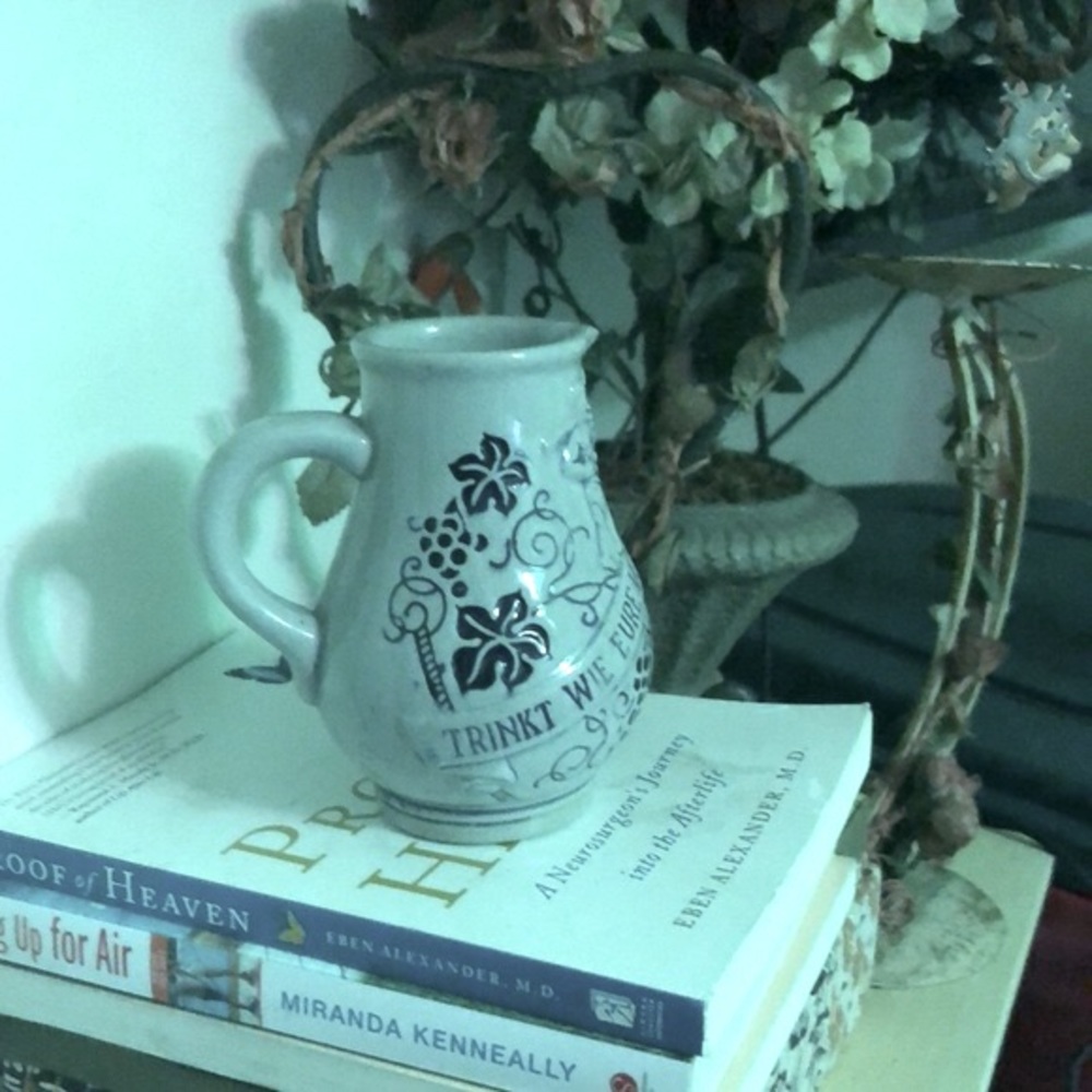 Pretty decor German Creamer or Decor piece - Picture 2 of 5